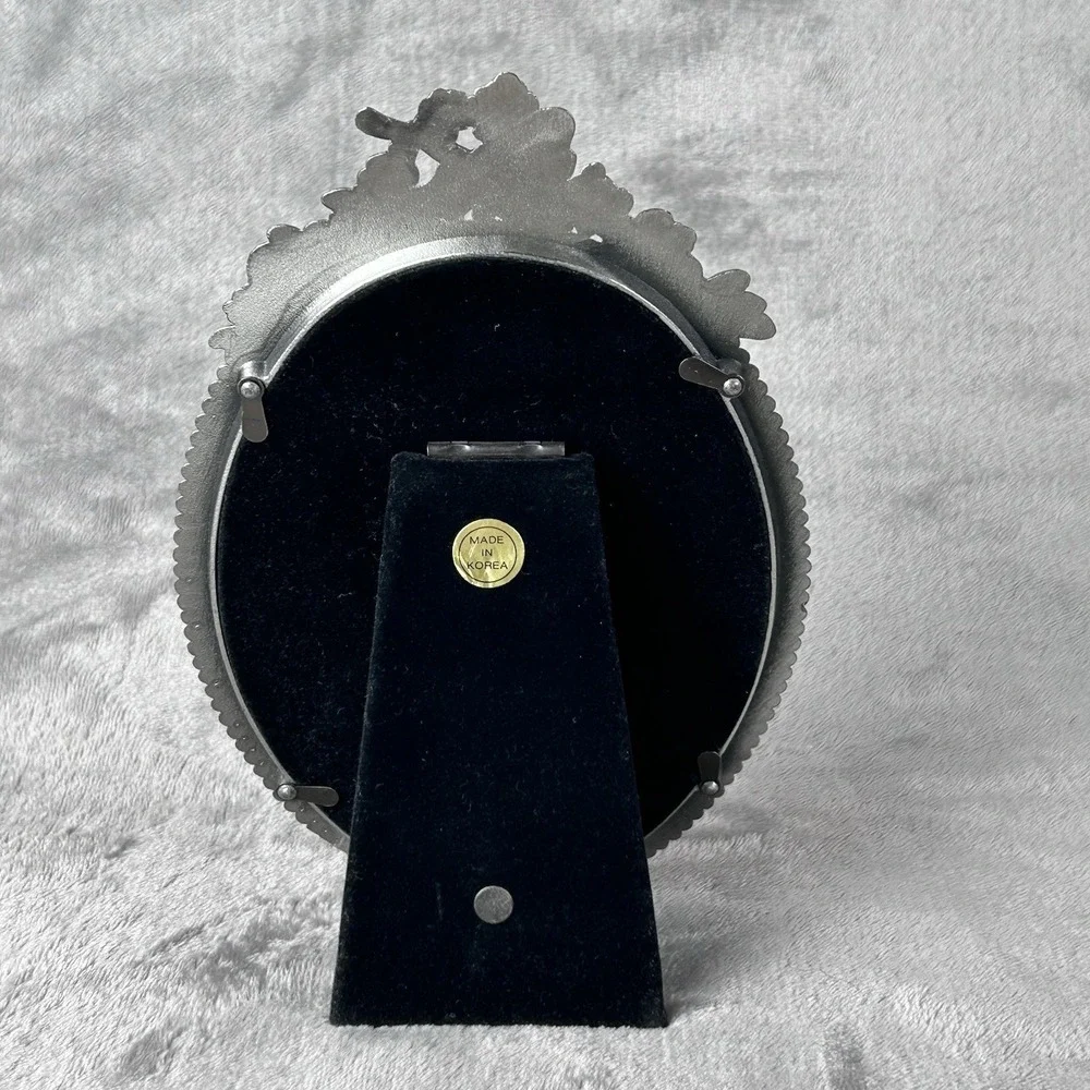 Vintage Silver Oval Floral‎ Frame For Silhouette 4.25 X 6.5 Inches Victorian